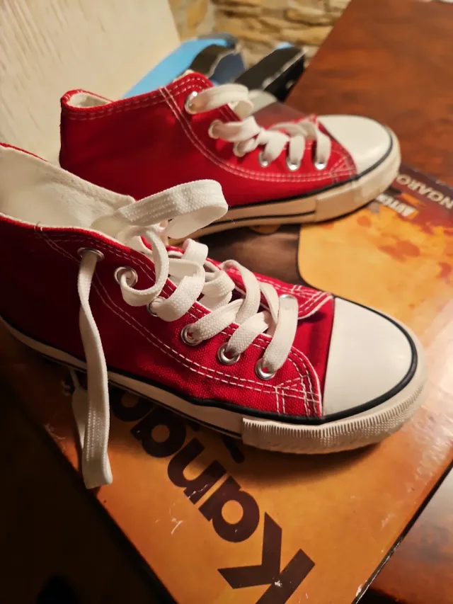 Zapatillas Converse Rojas Niña Talla X