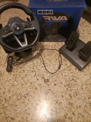 Volante Hori RWA PS4/PS3 + Pedales