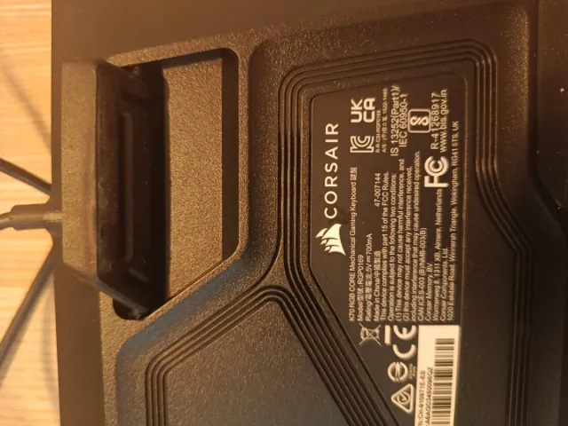 Teclado Gaming Corsair K70 RGB CORE Negro