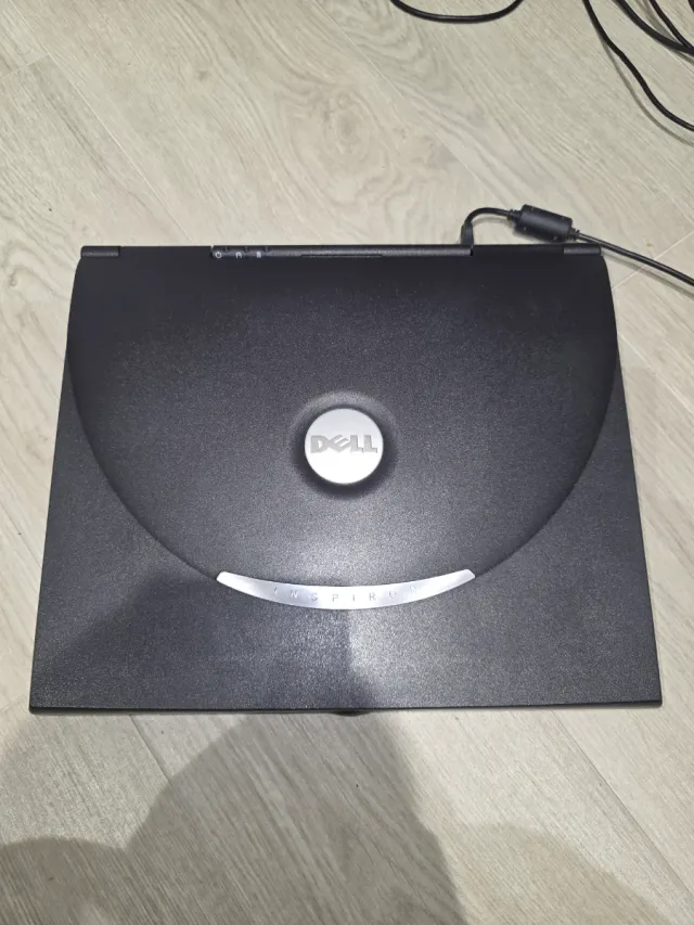 Dell Inspiron 8200 Portátil, perfecto estado