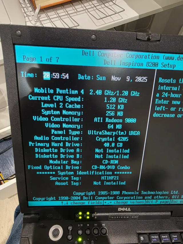 Dell Inspiron 8200 Portátil, perfecto estado