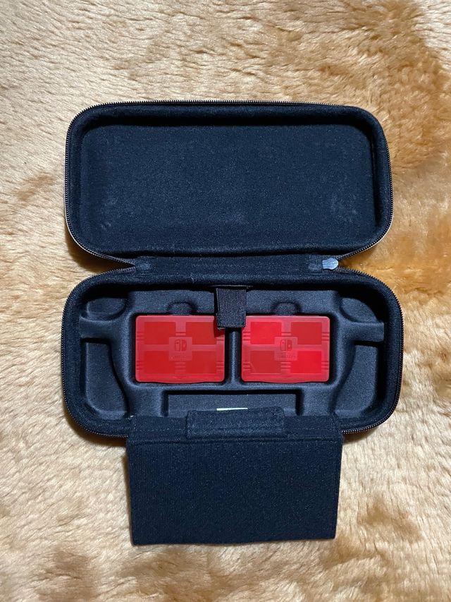 Funda rígida oficial Nintendo Switch