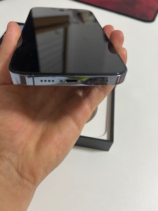 iPhone 13 Pro Max 256GB Azul Caja Cargador y mas..
