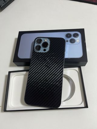iPhone 13 Pro Max 256GB Azul Caja Cargador y mas..