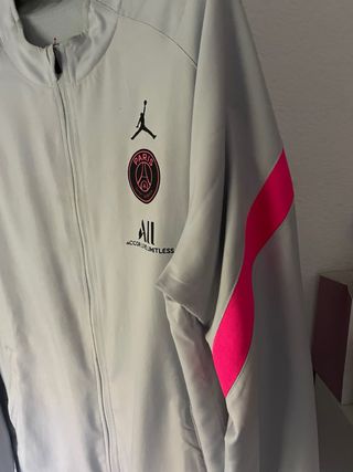 Chaqueta Jordan PSG Gris y Rosa