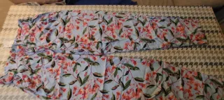 Pantalón floral cintura elástica