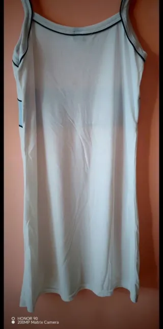 Vestido deportivo tirantes. Talla M. Marca Bethel