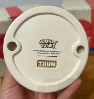 THUN TITTI - Looney Tunes