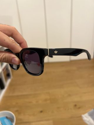 Gafas de sol Adidas negras y doradas Ray Ban