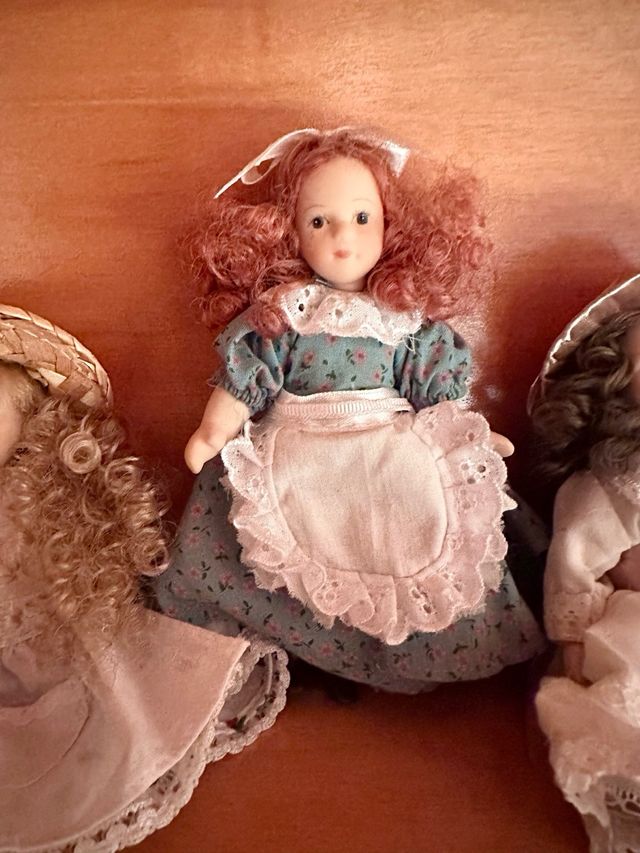 Muñecas de porcelana antiguas