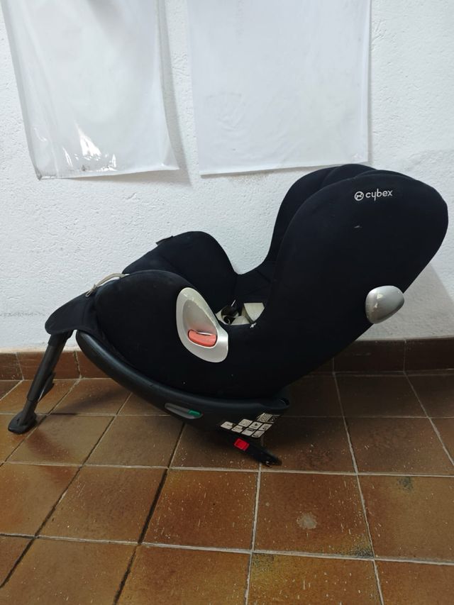 Silla de coche Cybex Sirona Negra
