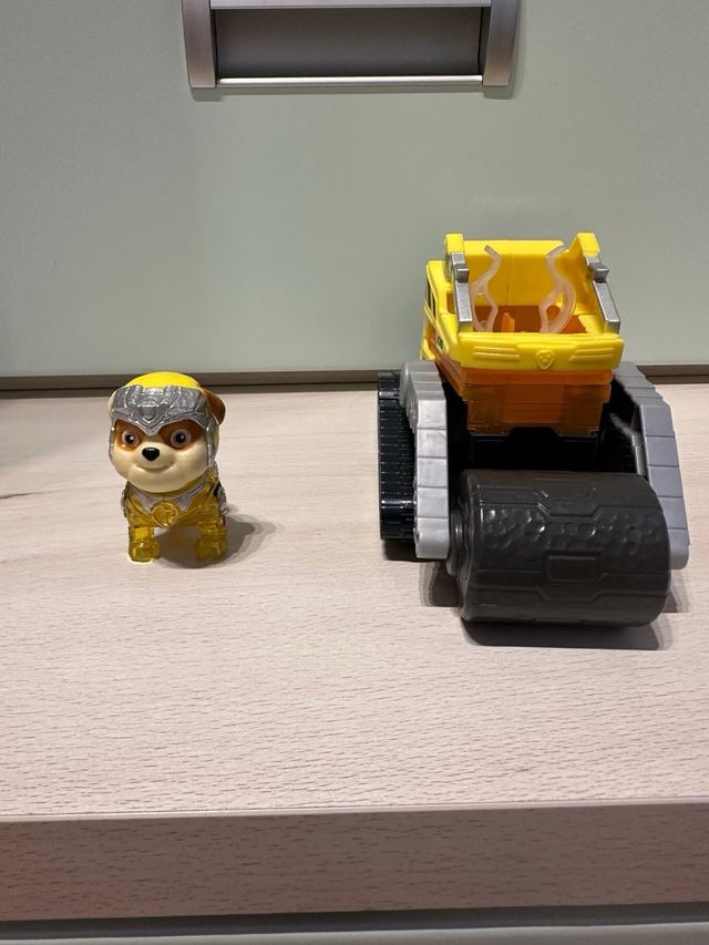 Rubble Patrulla Canina con remolque,luces y sonido