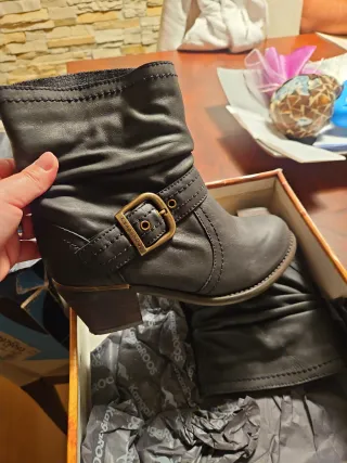 Botas Kangaroos mujer negras