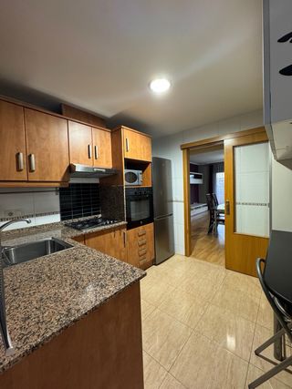 Piso en San Vicente con urbanización