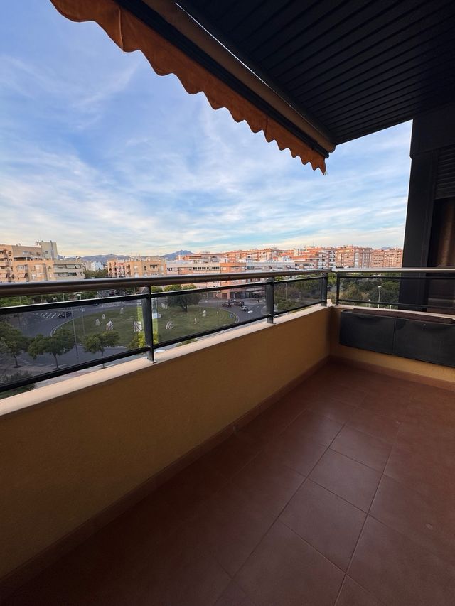 Piso en San Vicente con urbanización 