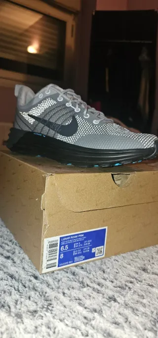 Zapatillas Nike Lunar Roam PRM Talla 39