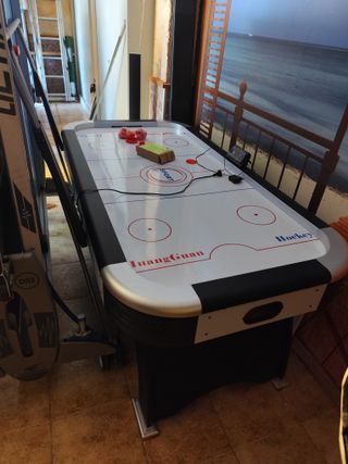 Máquina juego disco de aire. Marcador electrónico