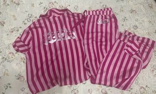 Pijama rayas rosa estilo Barbie