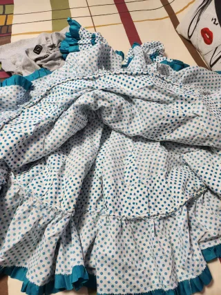 Traje de flamenca volantes lunares