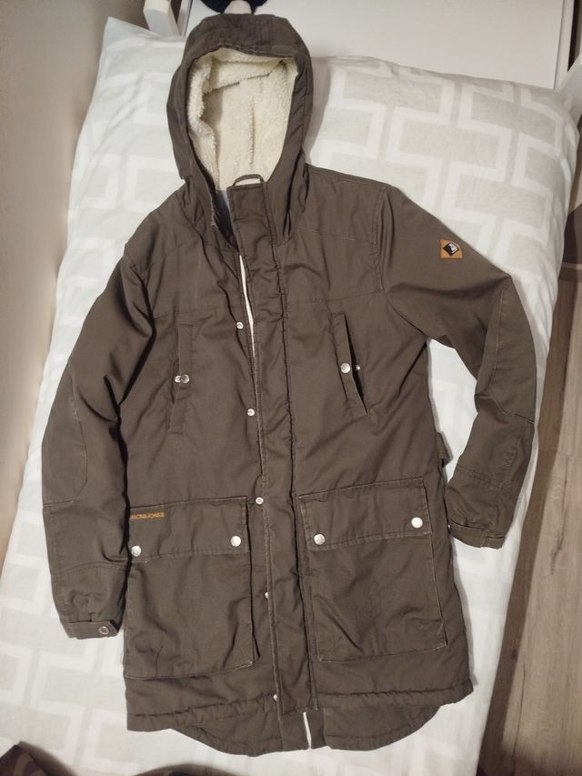 Chaqueta Jack & Jones marrón con capucha