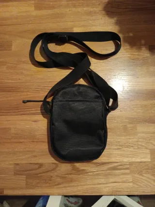 Bandolera Nike Negra