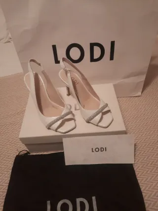 Sandalias de novia LODI blancas con pedrería