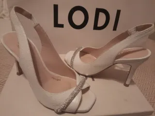 Sandalias de novia LODI blancas con pedrería