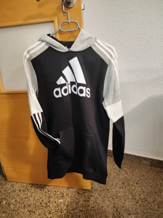 Sudadera Adidas Negra y Gris