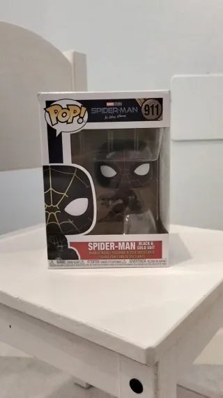 Funko Pop Spider-Man Negro y Dorado 911