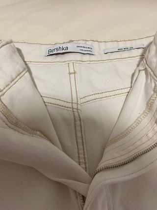 Pantalón vaquero ancho blanco