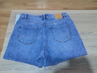 Pantalón corto vaquero Stradivarius