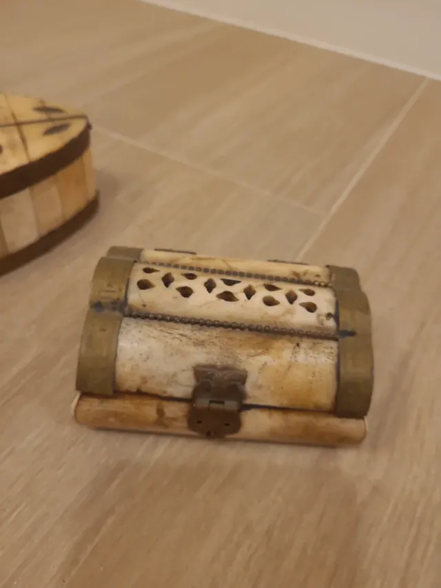 Conjunto 2 Cajas Hueso y Metal