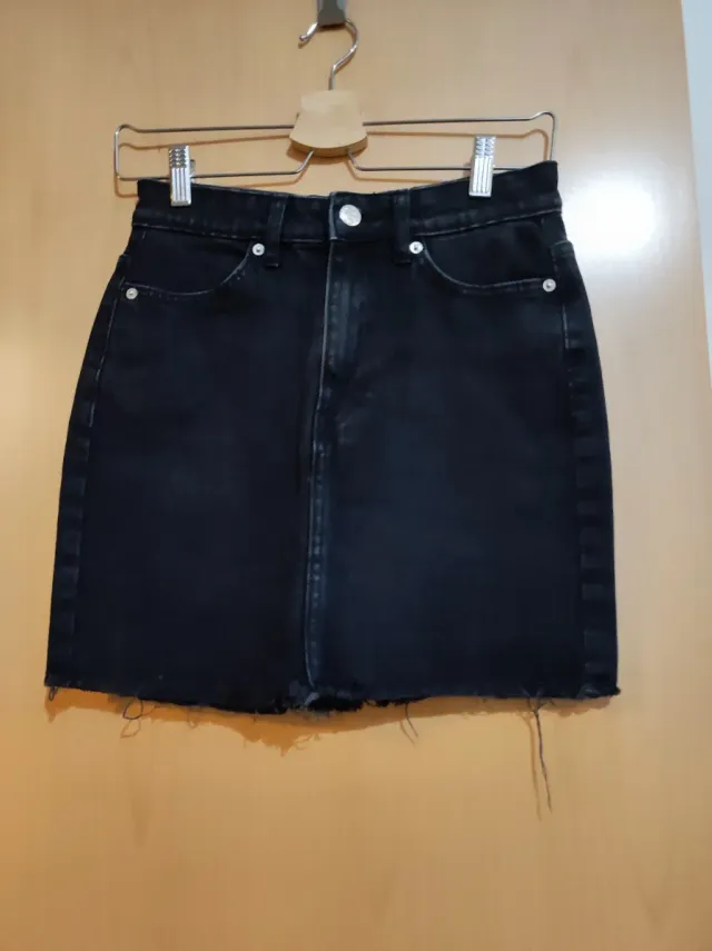Falda vaquera negra