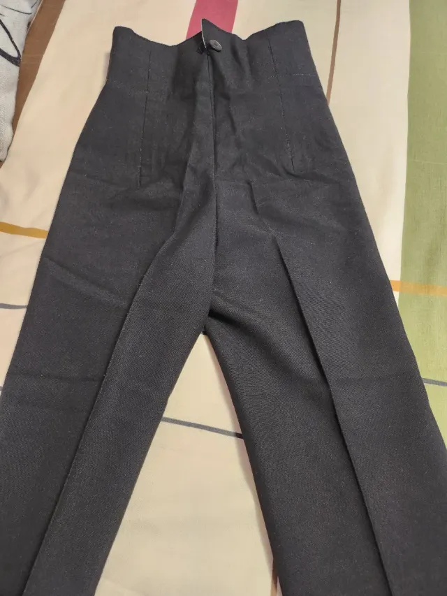 Traje de Flamenco Rojo y Negro