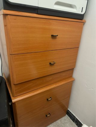 (40€ LAS DOS)2 Cómodas de madera.