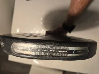 Pala de pádel Bullpadel XPLO dinenno 2026