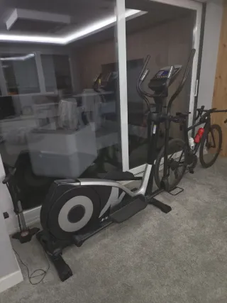 Bicicleta Elíptica  Marca nordictrack e 5.0