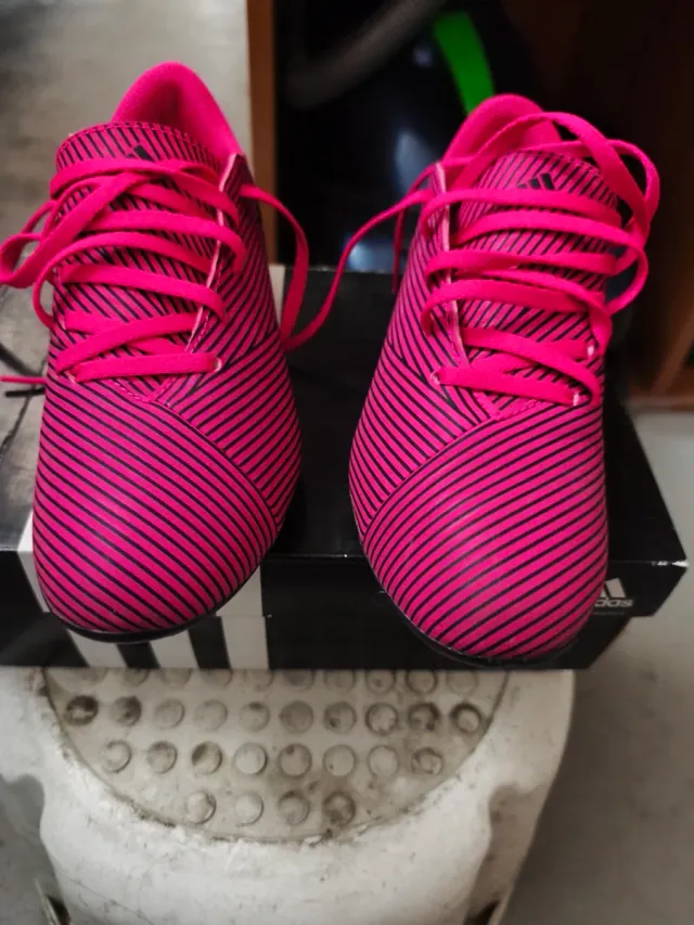 Zapatillas Adidas Nemesis Talla 36.5 Rosa