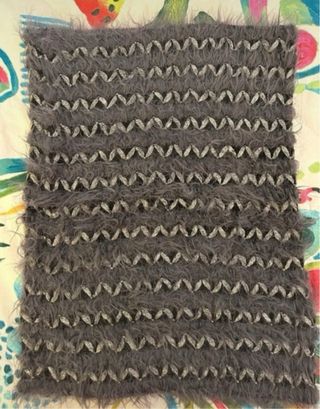 Scaldacollo elegante grigio e argento