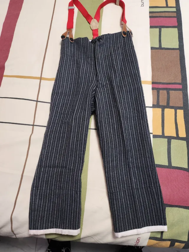 Traje de Flamenco Negro y Rojo