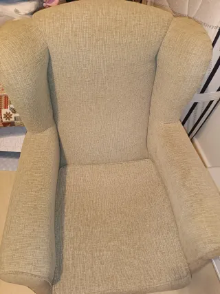 Sillón Orejero Balancín Lactancia Beige