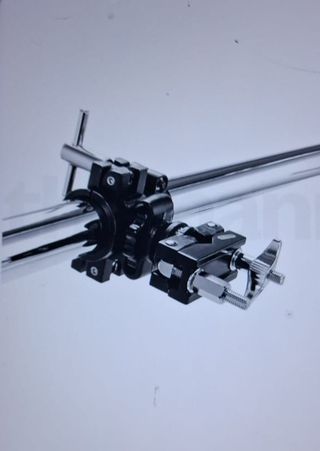 Abrazadera Millenium para Rack batería