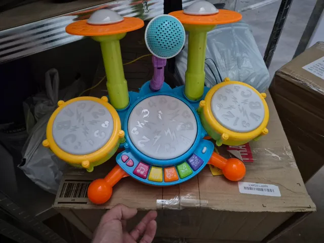 Batería infantil con micrófono