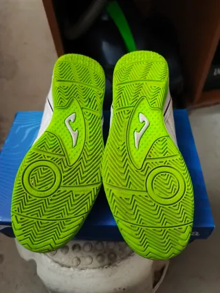 Zapatillas Fútbol Sala Joma Blancas y Verdes