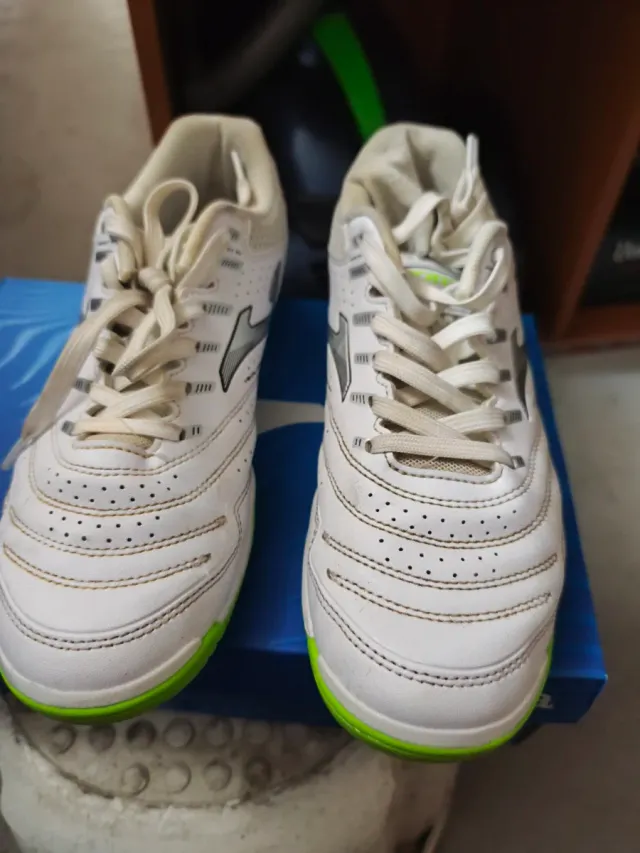 Zapatillas Fútbol Sala Joma Blancas y Verdes