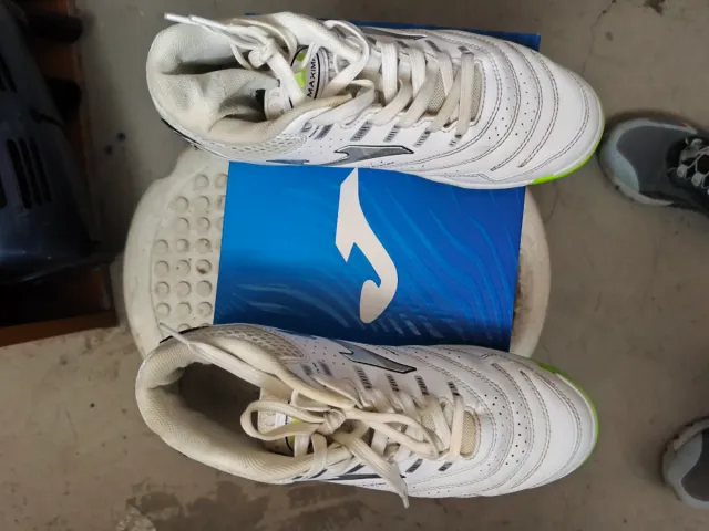 Zapatillas Fútbol Sala Joma Blancas y Verdes
