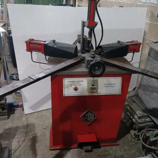 Máquina Ensambladora JLB Electro Hidráulica