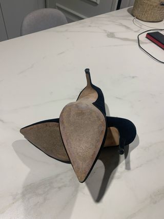 Zapatos de tacón Zara Basic ante negro