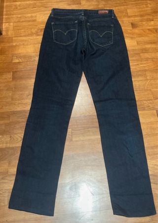 Levi's 27 Demi Curve Classic Rise