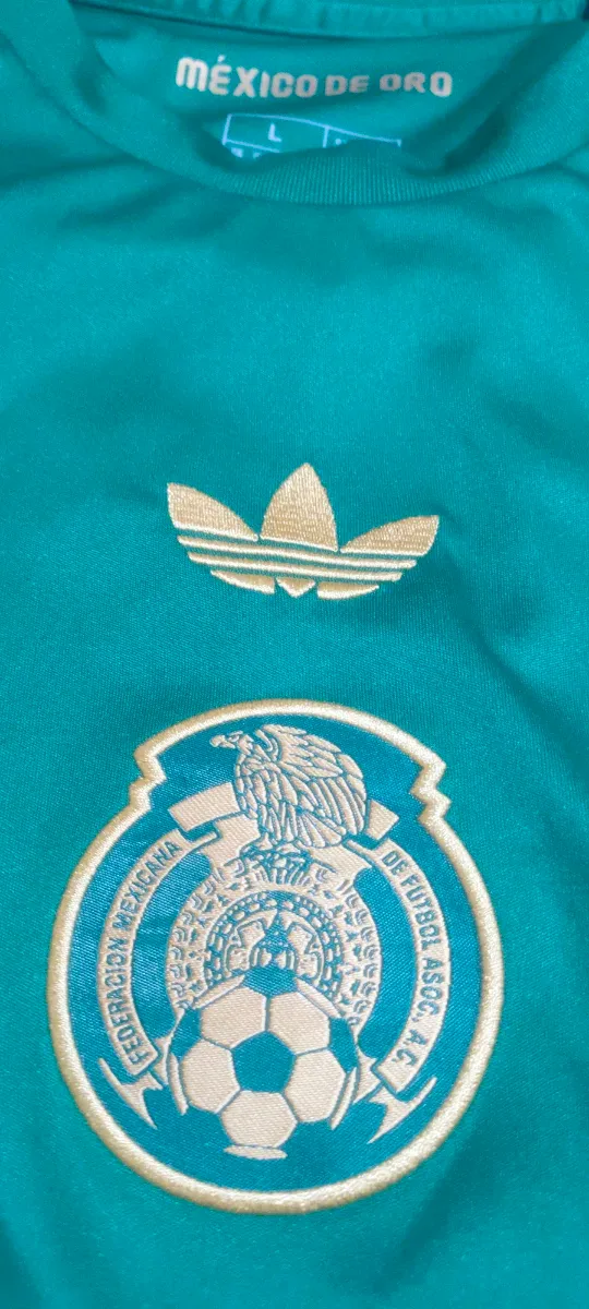 Camiseta original de colección. México Adidas.